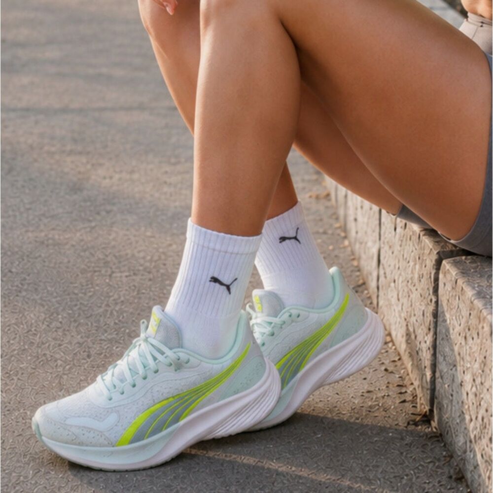 Puma Women Size 9 Mint Green Lime Athletic Walking Training Shoes